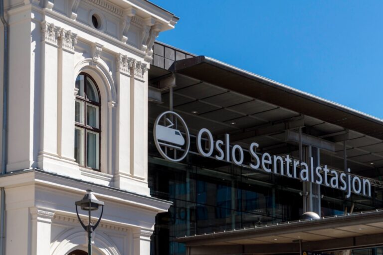 Flights to oslo travel photo